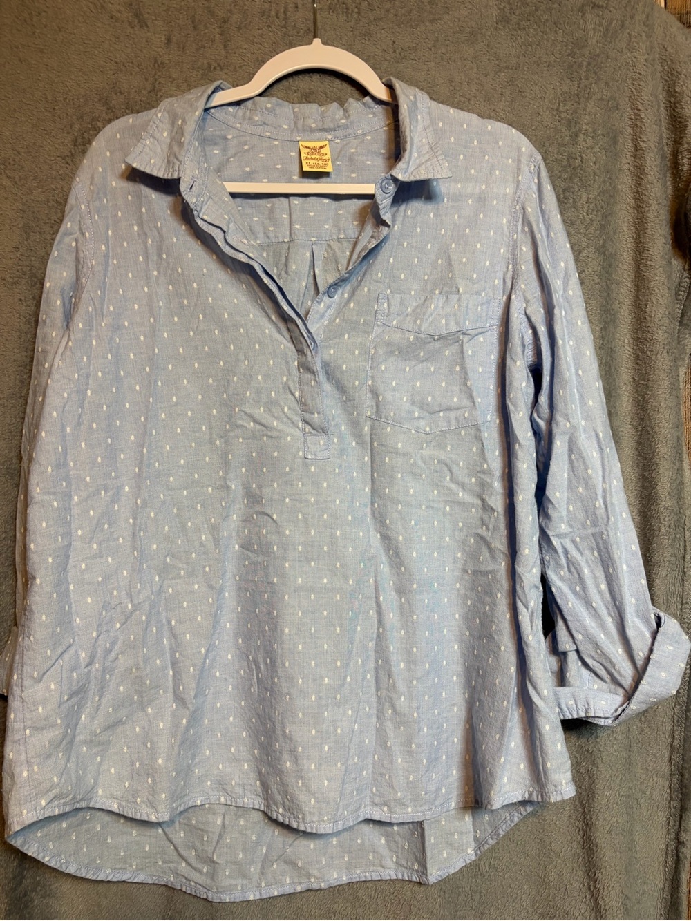 Faded Glory Light Blue Button-Down Shirt with White Dot Pattern